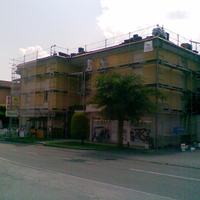 Palazzo pronto per essere tinteggiato