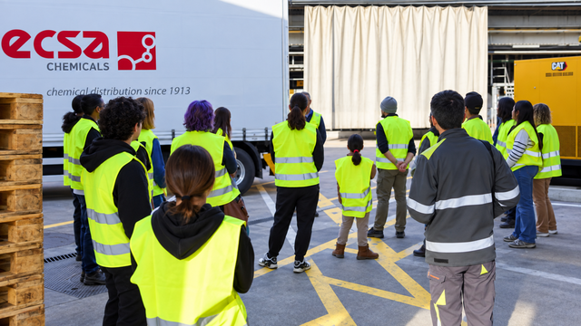 Giovani apprendisti ECSA durante il percorso di formazione